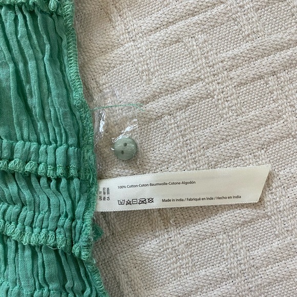 Free People green ruffle tank top. - Picture 8 of 8